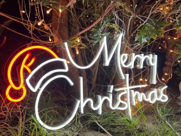 MERRY CHRISTMAS NEON SIGN white ight